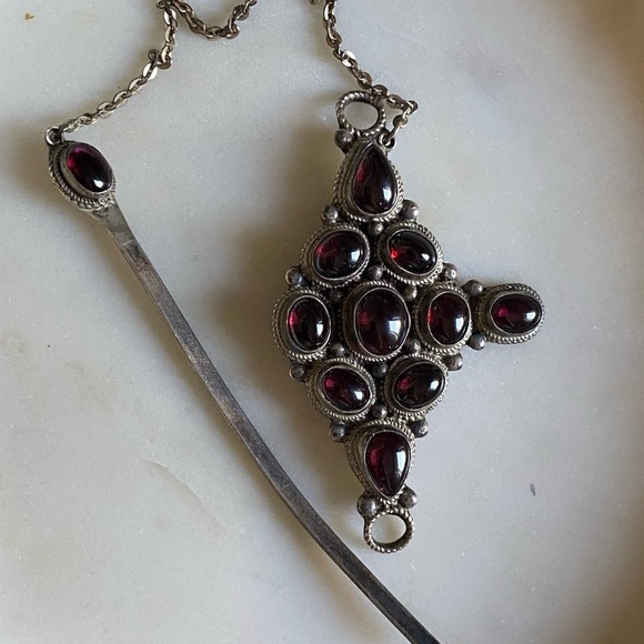 Antique 925 SS Nepalese Garnet Pin